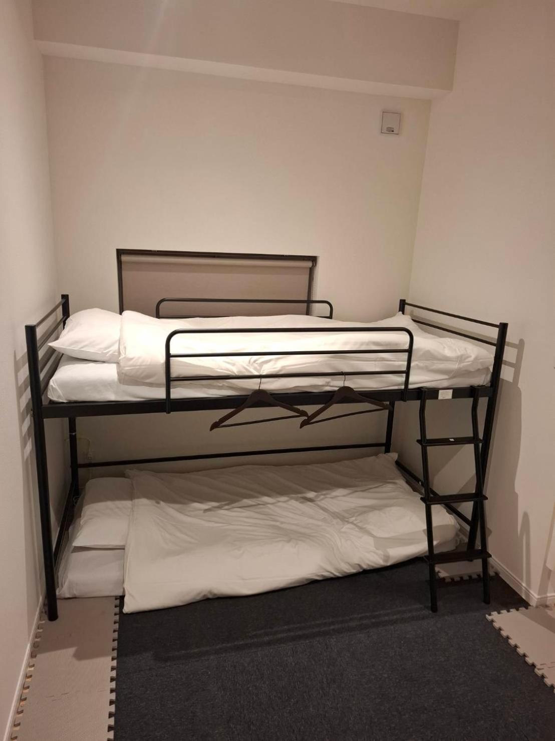 Hostel 駐車場無料 The Three Smiles Free Car Park Nagoya